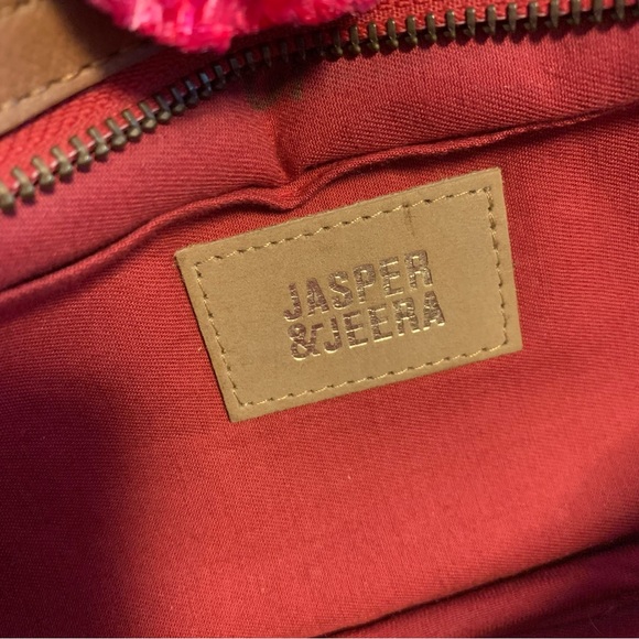 Jasper & Jeera Embroidered Zip Clutch Raffia Pom Pom Yellow Leather Tassel - Picture 10 of 12